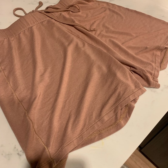 Skims Drawstring Cotton Shorts - Picture 3 of 3